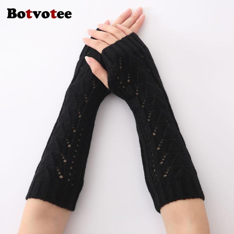Botvotee Y2k Accessories Arm Warmers Sleeves for Women Winter Knit Hollow-out Triangle Long Sleeve Holder Fingerless Gloves