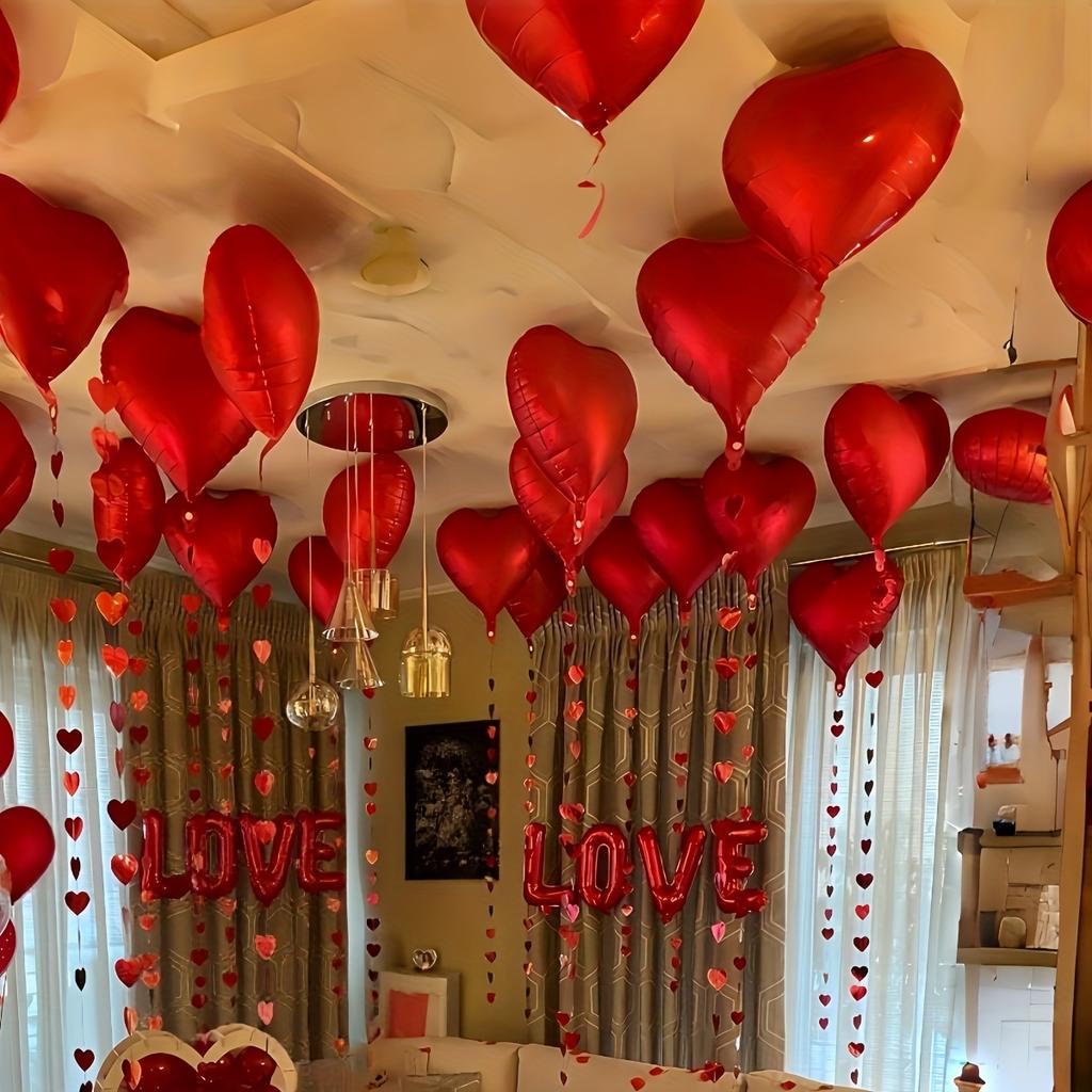 Red Heart-shaped Balloons with the Words "I Love You" Are Suitable for Decoration At Valentine's Day, Proposal Ceremonies and Wedding Parties.