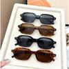 4Pcs Fashionable Square Frame Sunglasses Set with Classic Black Frame & Retro Leopard Print for Daily Commuting and Casual Wear