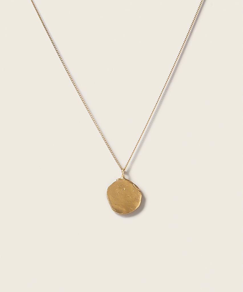 Neueblute Circle Necklace