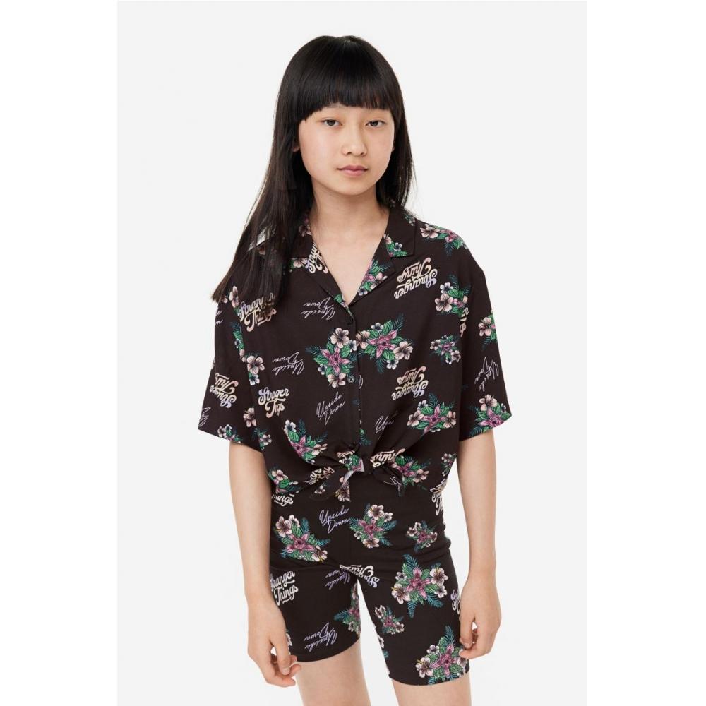 

Блузка с принтом HM и завязками, черная Stranger Things