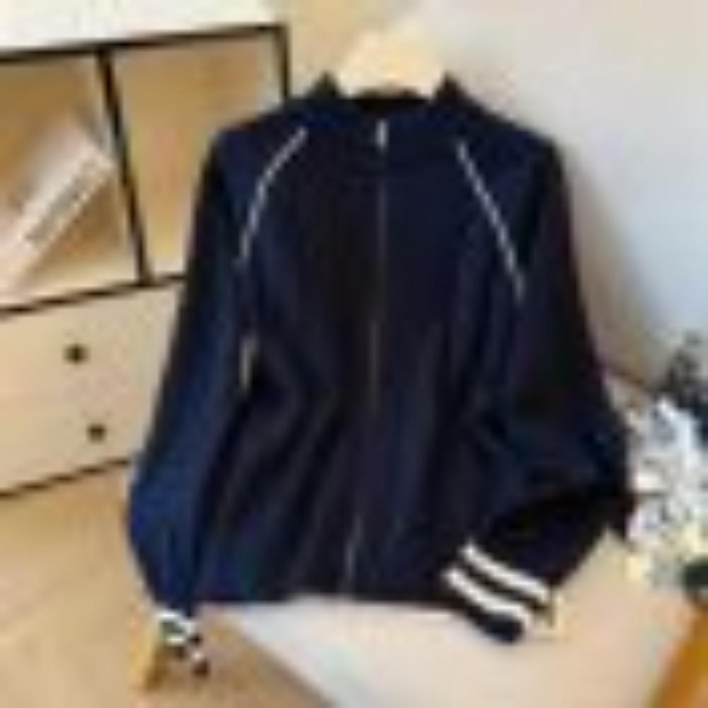 A New Early Autumn School-style Stand-up Collar Zippered Knitted Cardigan for Women, Loose and Versatile Top