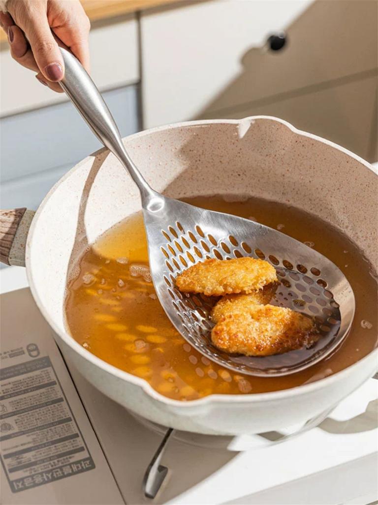 1pc Large Durable Stainless Steel Colander Skimmer Spoon, Heavy Duty Food Strainer Spoon for Frying & Cooking, Kitchen Utensils