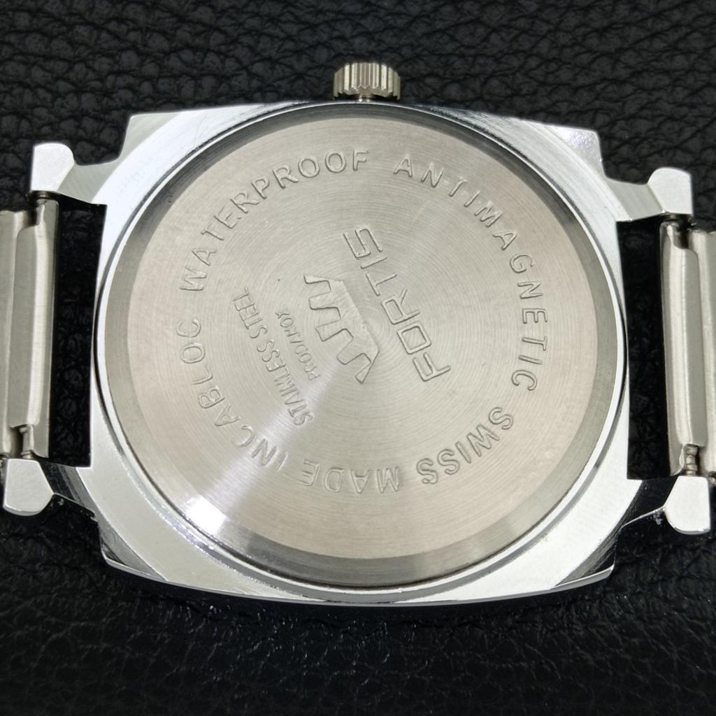 HAND-WINDING VINTAGE SWISS MENS REFURBISHED SEA GREEN COLOR DIAL WATCH A707270-1