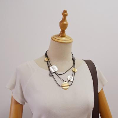 Minimalistyczny Ins Style Damska europejska i amerykańska moda Nowy geometryczny okrągły dwukolorowy wielowarstwowy krótki naszyjnik łańcuszek obojczykowy