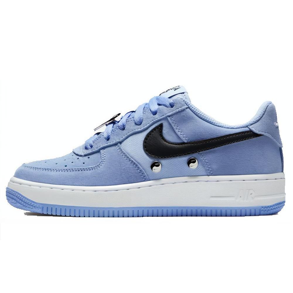 

Air Force 1 Low GS Have A Nike Day — детские алюминиевые кроссовки синие черно-белые BQ8273-400