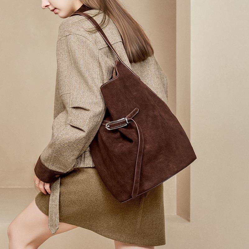 Women's Bag Commuter Light Luxury Shoulder High-end Underarm Bag Women's Large-capacity Portable Leather New Bucket Bag