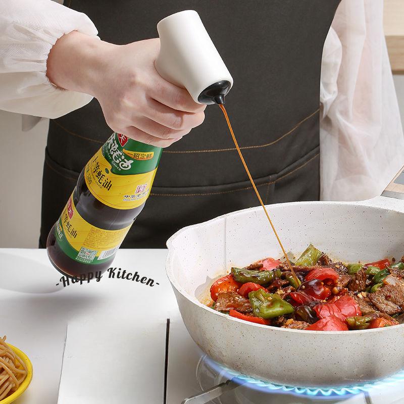 Oyster Sauce Bottle Presser Pump Head, Household Kitchen Tools, Creative Oil Squeeze Device