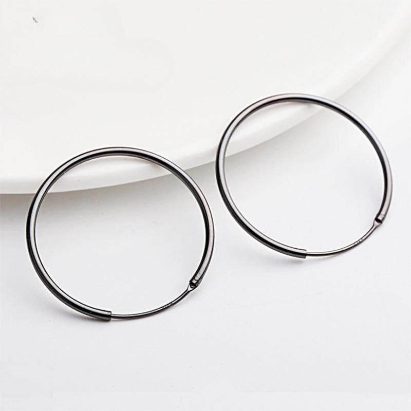 Korean Version of Korean Version of Personalized Round Circle Earrings for Women's Silver Ears