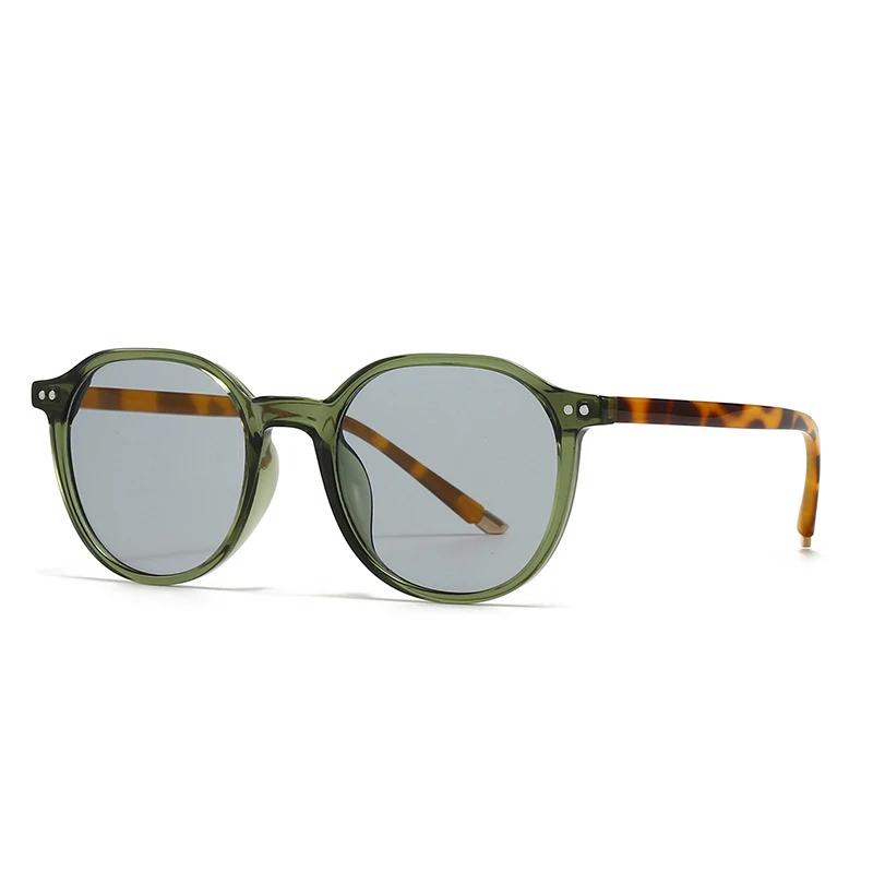 Fashion Round Sunglasses Women Vintage Rivets Punk Men Ins Popular Shades Gradient Sun Glasses UV400