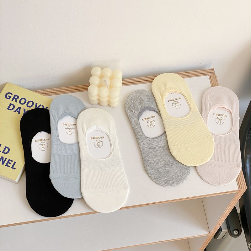 Solid Color Basic Vertical Strip Silicone Non-Slip Invisible Socks College Style Cotton Socks Versatile Comfortable Socks Thin