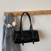 Oil wax leather underarm bag women's high-end niche design shoulder bag large capacity versatile long commuter women's bag