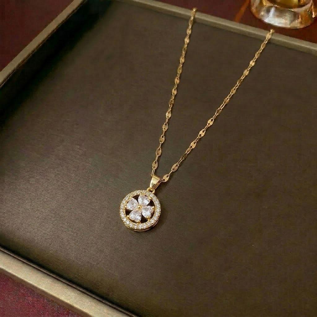 Women's European & American Style Colorful Diamond Flower Rotating Pendant Necklace