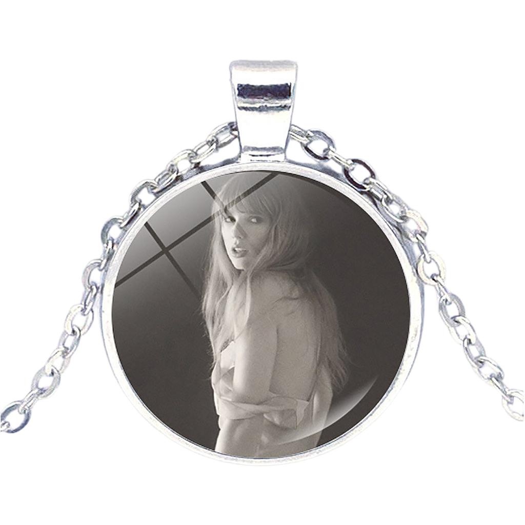 Elegant Pendant Necklace For Women Fashion Minimalist Jewelry Accessory For Daily Wear And Gift Giving