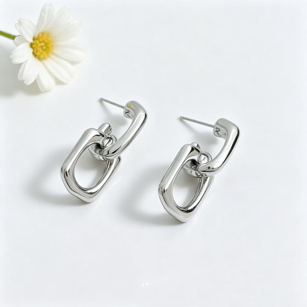 Fashionable Oval Polished Linked Hoop Earrings For Women Versatile Minimalist Drop Earrings Jewelry Accessory
