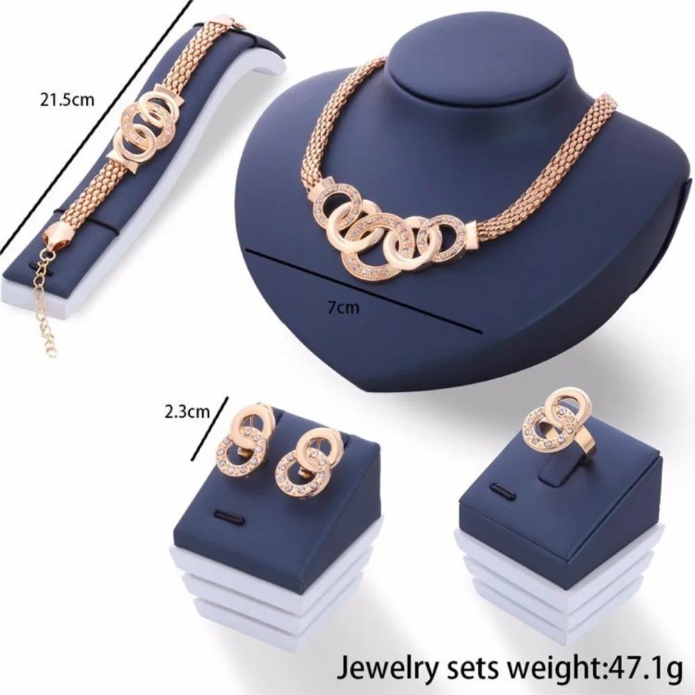 Set da 4 Pezzi Lusso Colore Oro Cerchio Geometrico Zircone Collana Orecchini Anello Bracciale per Donne Charme Matrimonio Sposa Set di Gioielli