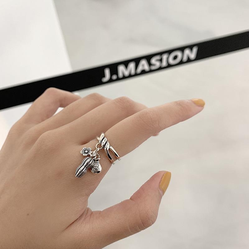Distressed Style Vintage Money Bag Design Double Layer Open Ring For Enthusiasts Fashion