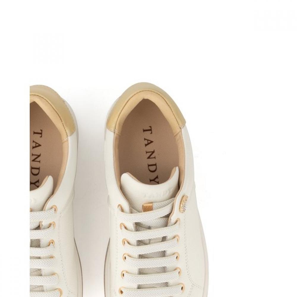 Tandy Women S SneakerS White G23418