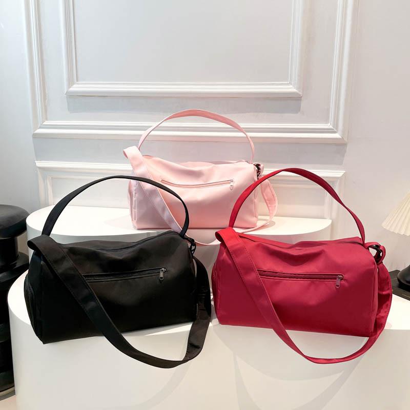 Swimming Fitness Women Large Capacity Lightweight Short Trip Function Cycling Leisure Shoulder Crossbody Yoga Luggage Bag