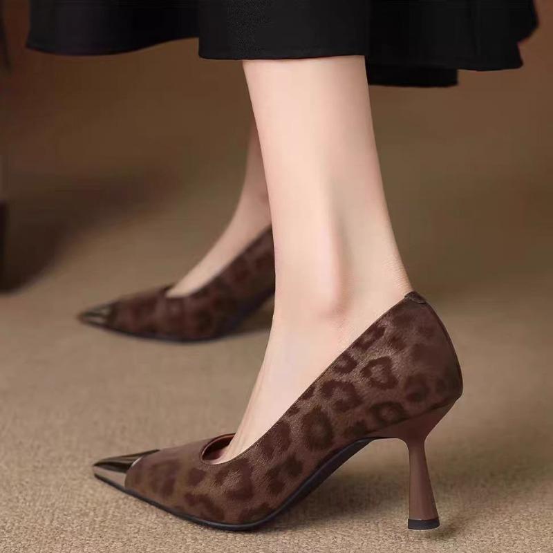 Fashion Metal Head Protection Stiletto Single Shoes Women's Fashion Pointed Toe Slip-proof Wear-resistant High Heels