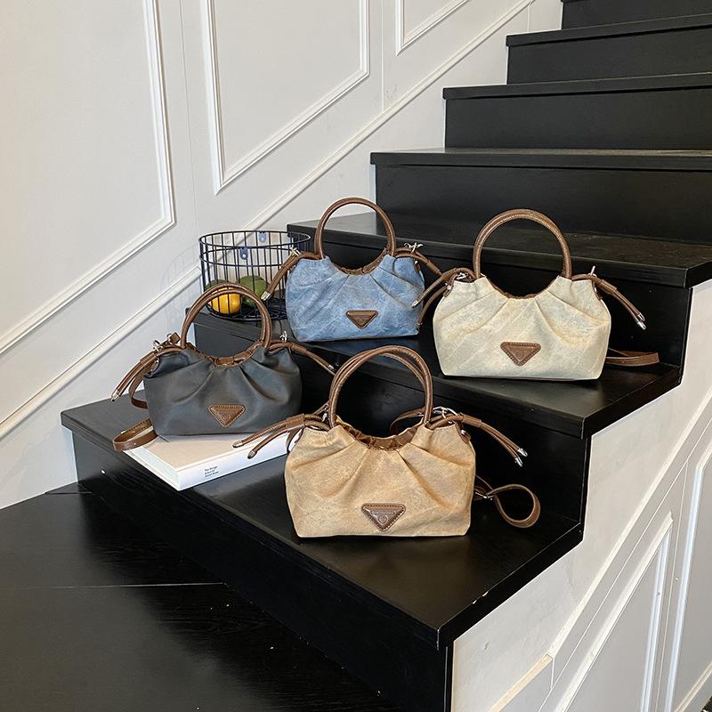 Personality Trend Pump with Bucket Bag Women's New Fashion Commuter Shoulder Messenger Bag