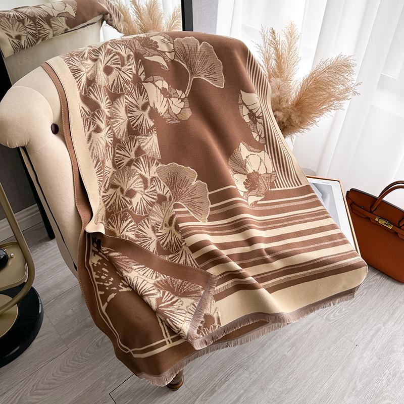 Luxury Thermal Cloak Cashmere Winter Women'S Scarf Gingko Leaf Shawl  Thick Cashmere Blanket Bufanda Travel Echarpe