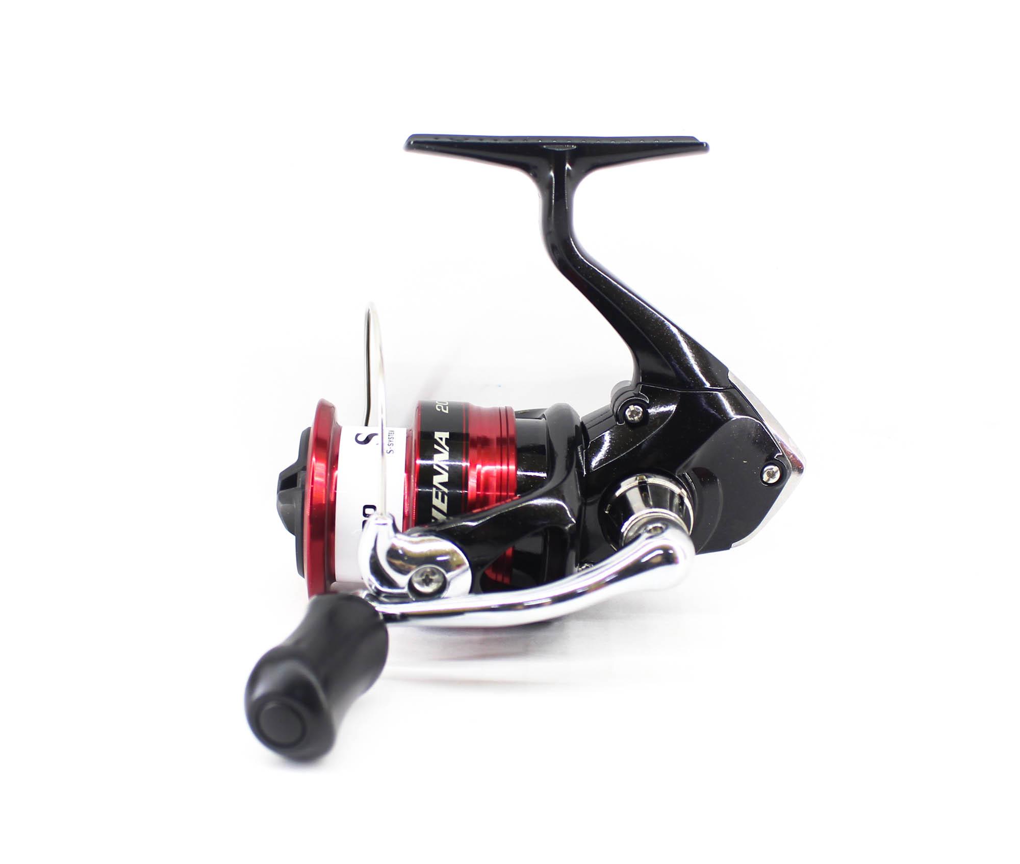 

Катушка Shimano для спиннинга Sienna SN2000FG 2000 (2623)