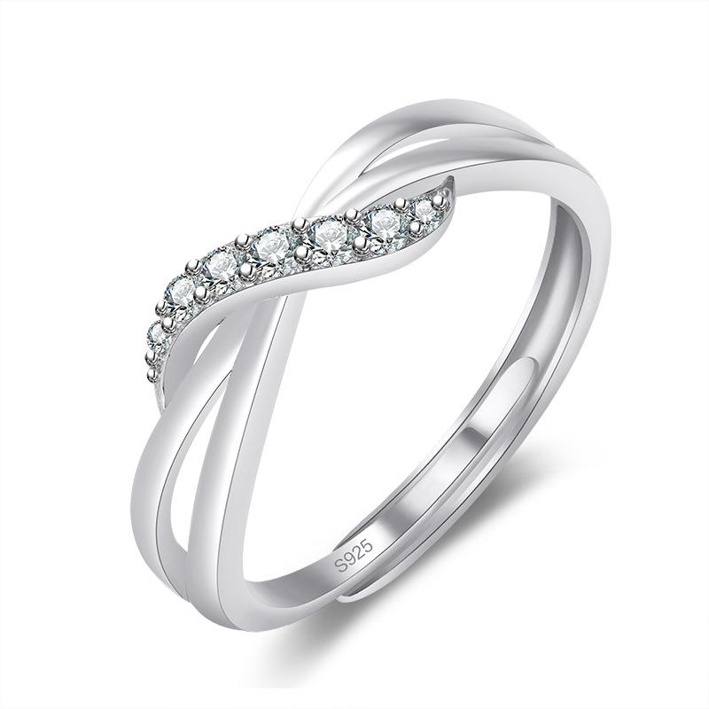 Women's Rose Gold Plated Wave Diamond Ring with Colorful Twist Design – Ideal for Weddings and Special Occasions