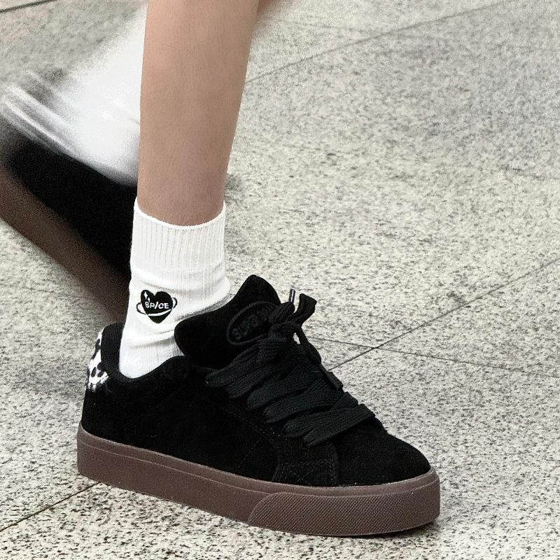 

Высококачественные осенне-зимние туфли с леопардовым принтом в стиле ретро для мужчин и женщин, универсальные повседневные туфли из меха tide turning fur 40 чёрный