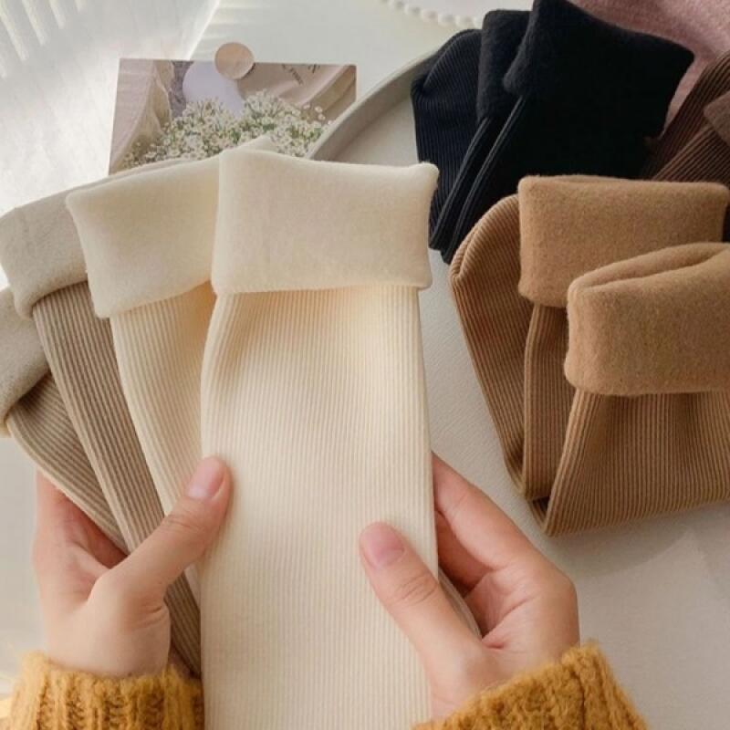 Warme Fleecesocken für den Winter