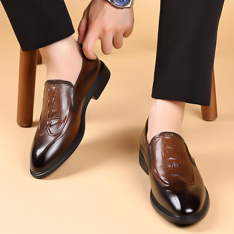 Luxury Brand Men's Sneaker Leather Men Casual Shoes Men Loafers Breathable Slip on Black Driving Shoes Zapatos De Vestir Hombre