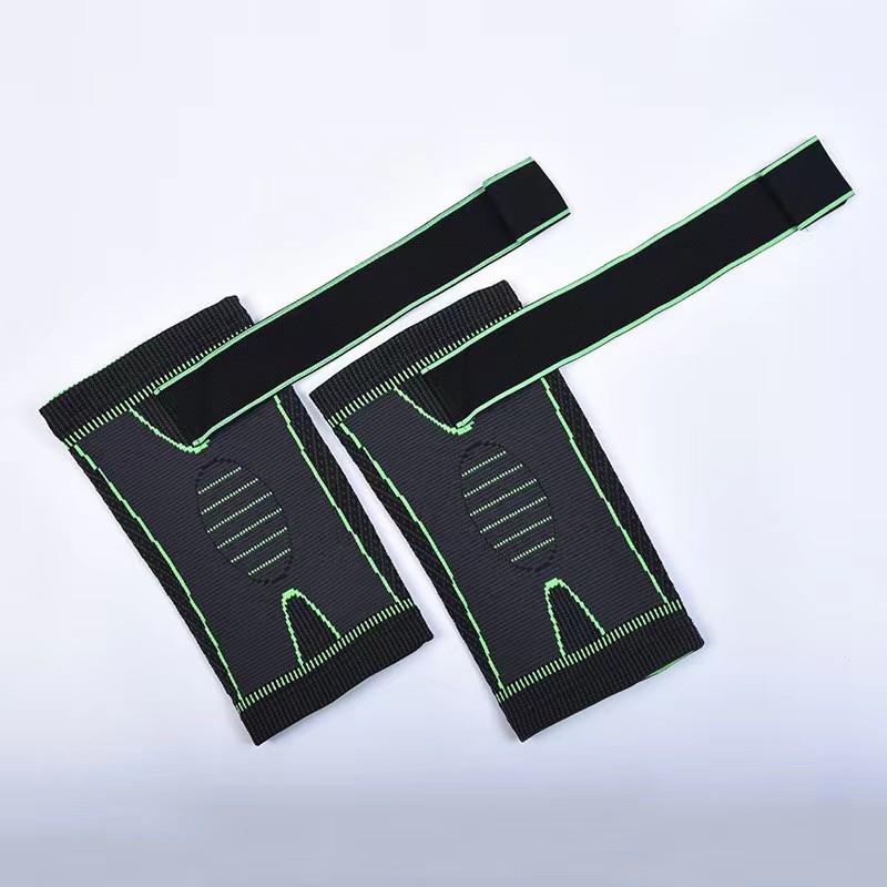 Unisex Knee Pads with Straps and Extended Protection, Self-Heating Wormwood Sleeves for Warmth and Cold Resistance.