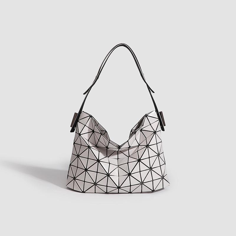 Trendige japanische neue Achseltasche Lässige und vielseitige Pendeltasche Geometrisches Diamantmuster Große Kapazität Einzelne Schulter Handtasche