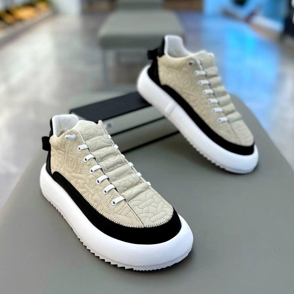 Scarpe Casual da Uomo alla Moda Primavera Autunno Contrasto di Colore Rialzate Scarpe da Skateboard con Fasce alla Moda Stivali da Esterno di Alta Qualità Stile Britannico