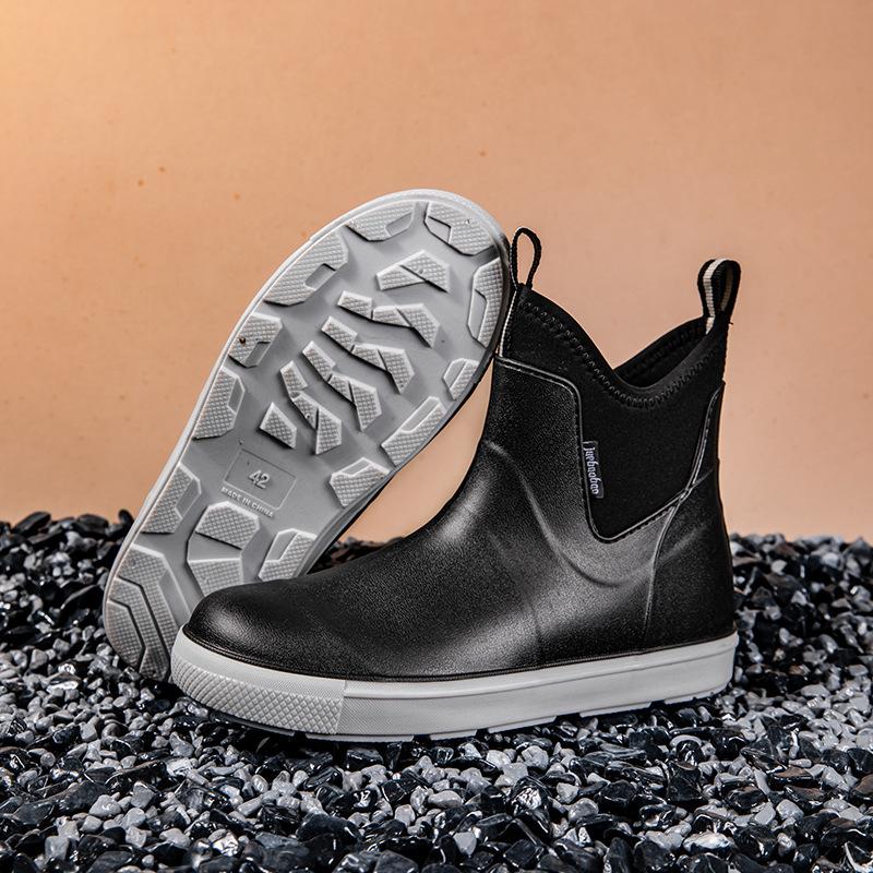 Fashion Versatile Casual Middle Tube Waterproof Shoes Men Fashion Hiking Shoes Anti-slip Wear-resistant Outdoors Rain Boots Fishing Boot