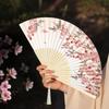 Tragbarer Handfächer Faltfächer Chinesischer Stil Tanzrequisiten Retro Muschelfächer Frau Mann Bambusholz Seide Blume Faltfächer