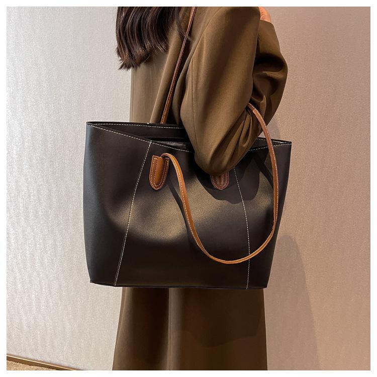 Retro Large Capacity Faux Leather Tote Bag for Women, Vintage Style Work Shoulder Handbag, Street Chic Commuter Purse
