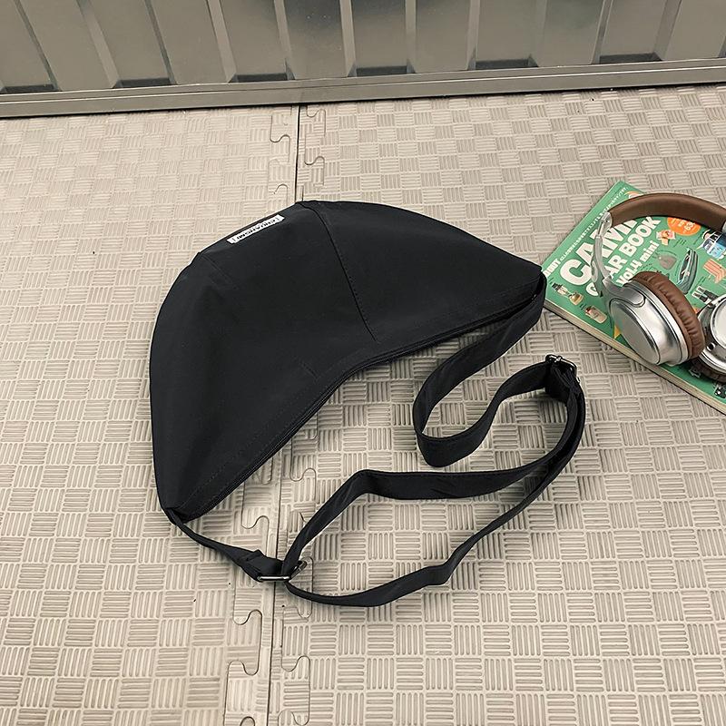 Versatile Dumpling Bag Female Personality Solid Color Messenger Bag Trendy Brand Commuter Shoulder Bag Light Mobile Phone Bag Male