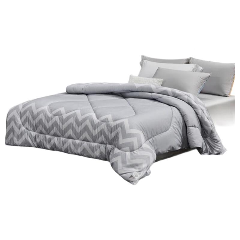 

Mercury Home Textiles All-Season Antibacterial Fiber Quilt