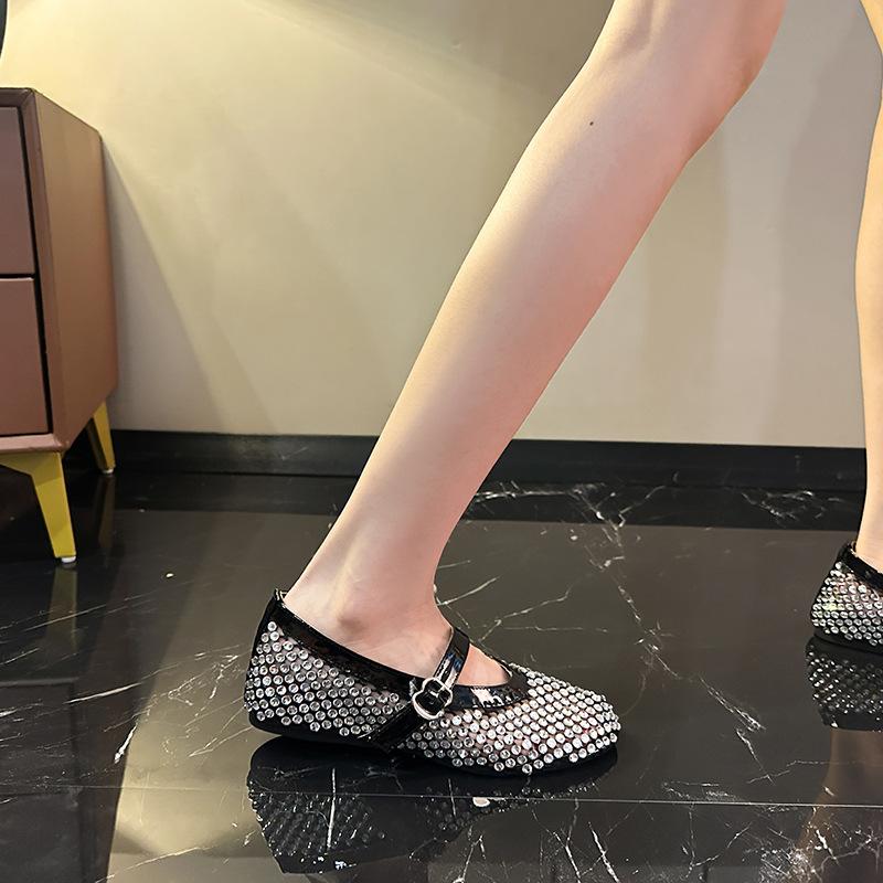 

Hollow and breathable full diamond Mary Jane shoes for women s 2025 summer new temperament French inner height increase with skirt shallow mouth sin 40 чёрный