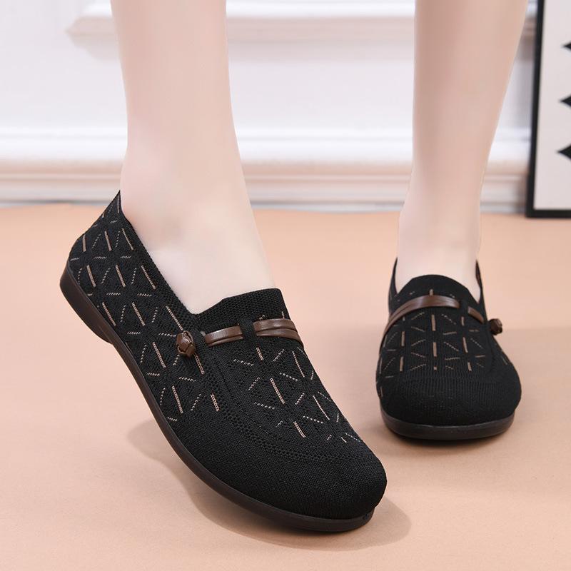 

Spring and summer new one-pedal flat shoes women s flying weaving breathable medium and old soft soles are comfortable 36
