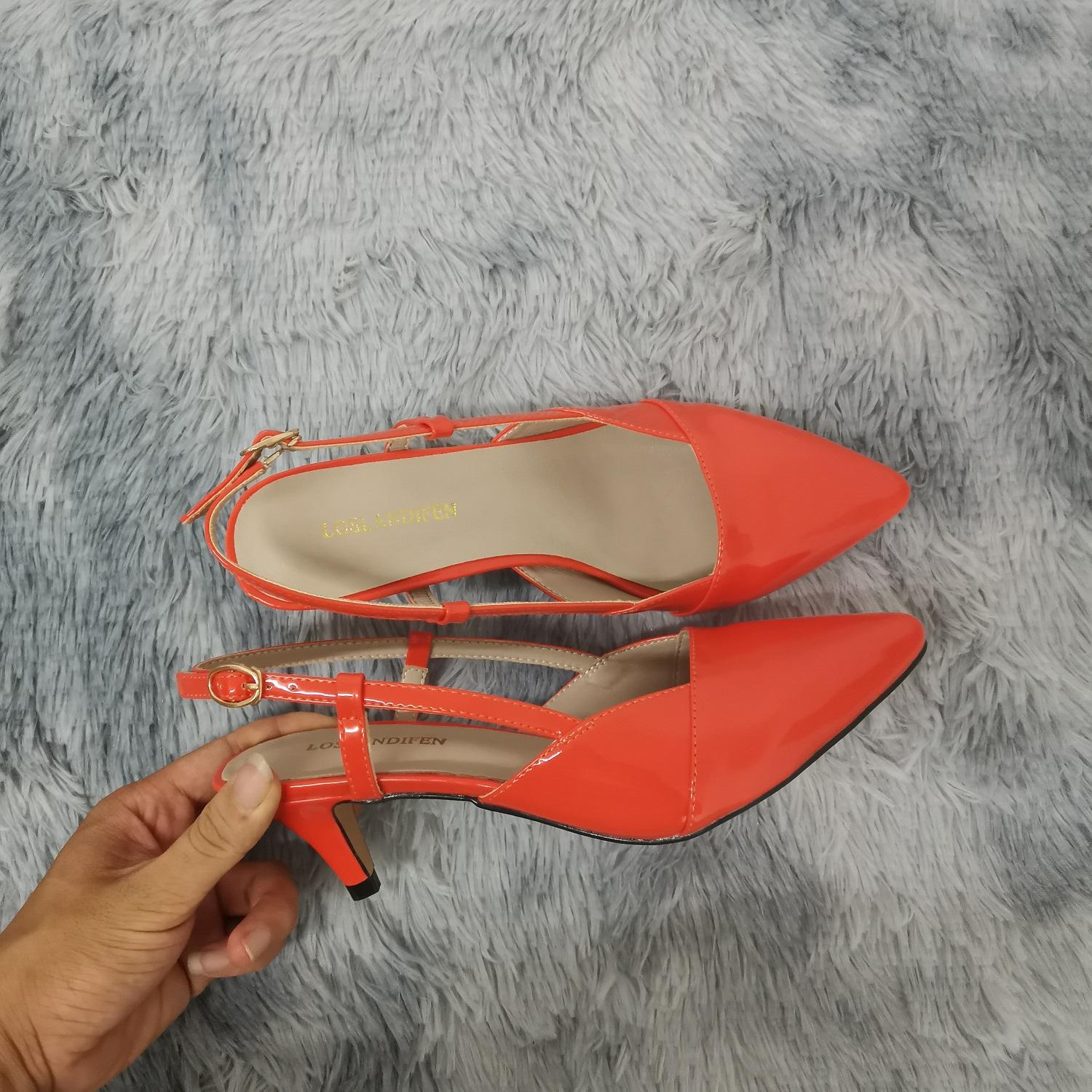 

Женские сандалии, пикантные летние босоножки на тонком каблуке 5 см, с низким острым носком, на высоком каблуке с пряжкой и ремешком, элегантные красные, черные женские туфли телесного цвета 38 оранжевый