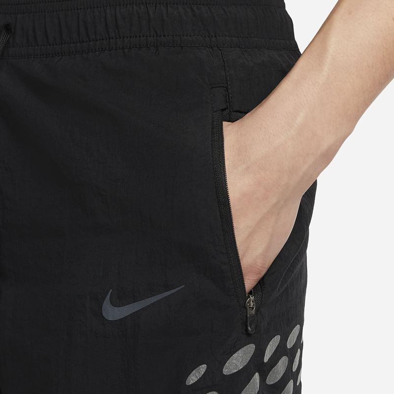 Nike Run Division Pinnacle Two-In-One Running Shorts Men Bottoms Black DM4764-010