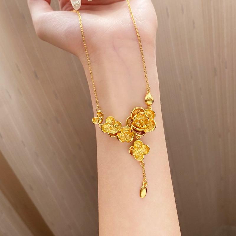 Electroplated zircon serpentine flower butterfly safety lock pearl necklace medieval collarbone chain new Chinese necklace women