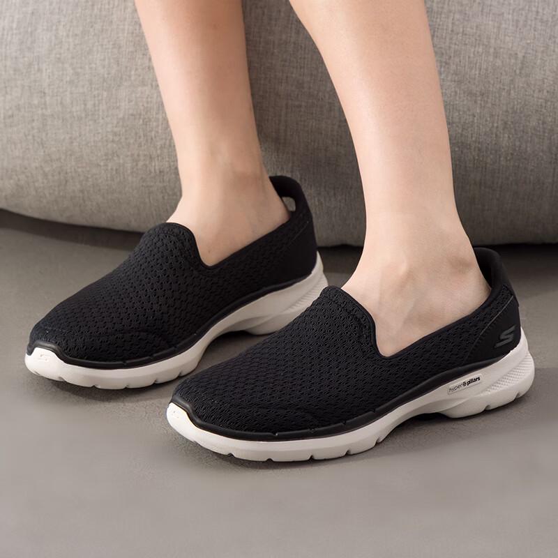 Skechers Women s 124523-BKW Lifestyle Sneakers US 7.5