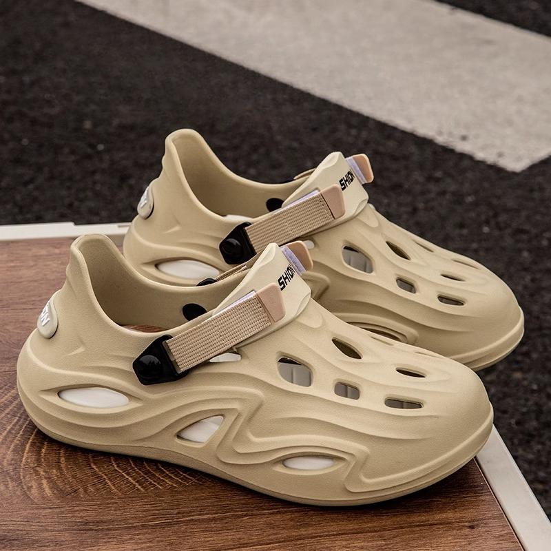 Hole Shoes Men's Summer Fishing Thick-soled Non-slip Outdoor Wear-resistant Beach Sandals Men