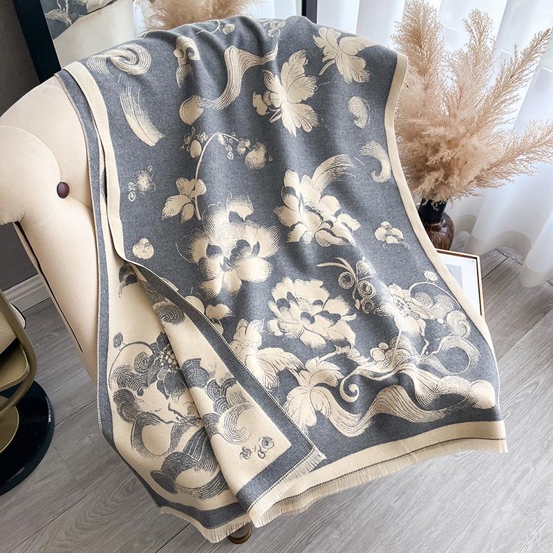 New  Women Fashion Brand lotus Scarf Luxury Autumn Winter Warm Shawls Print Scarve Pashmina Mujer Femme Foulard Bufanda