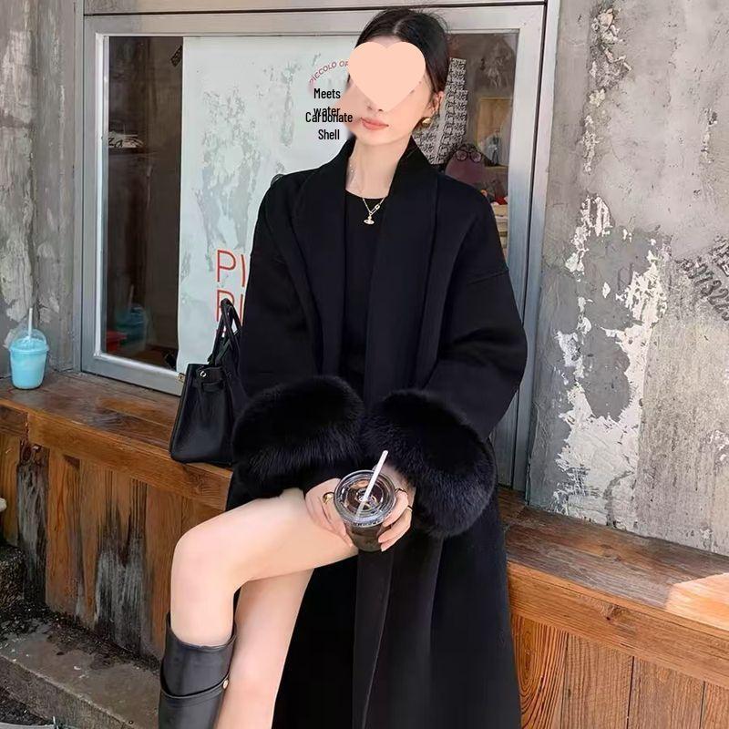 Damen Wollmantel im französischen Stil mit einzigartigen Pelzärmeln - Schicke Herbst-/Winter-Freizeitjacke