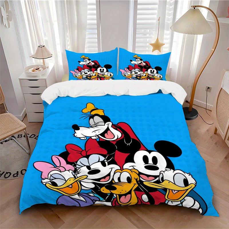 

3pcs set Mickey Mouse, Pluto, Daisy Duck Bedding Set with Duvet Cover+Pillowcases, All-Season Polyester, Zipper Closure57 135x200cm