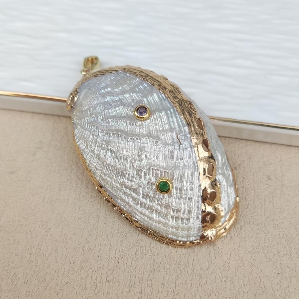 Natural Gold-plated Edge Conch Shell White Abalone Shell White Real Seashell Pendant DIY Jewelry Bracelet Wind Chime for Women